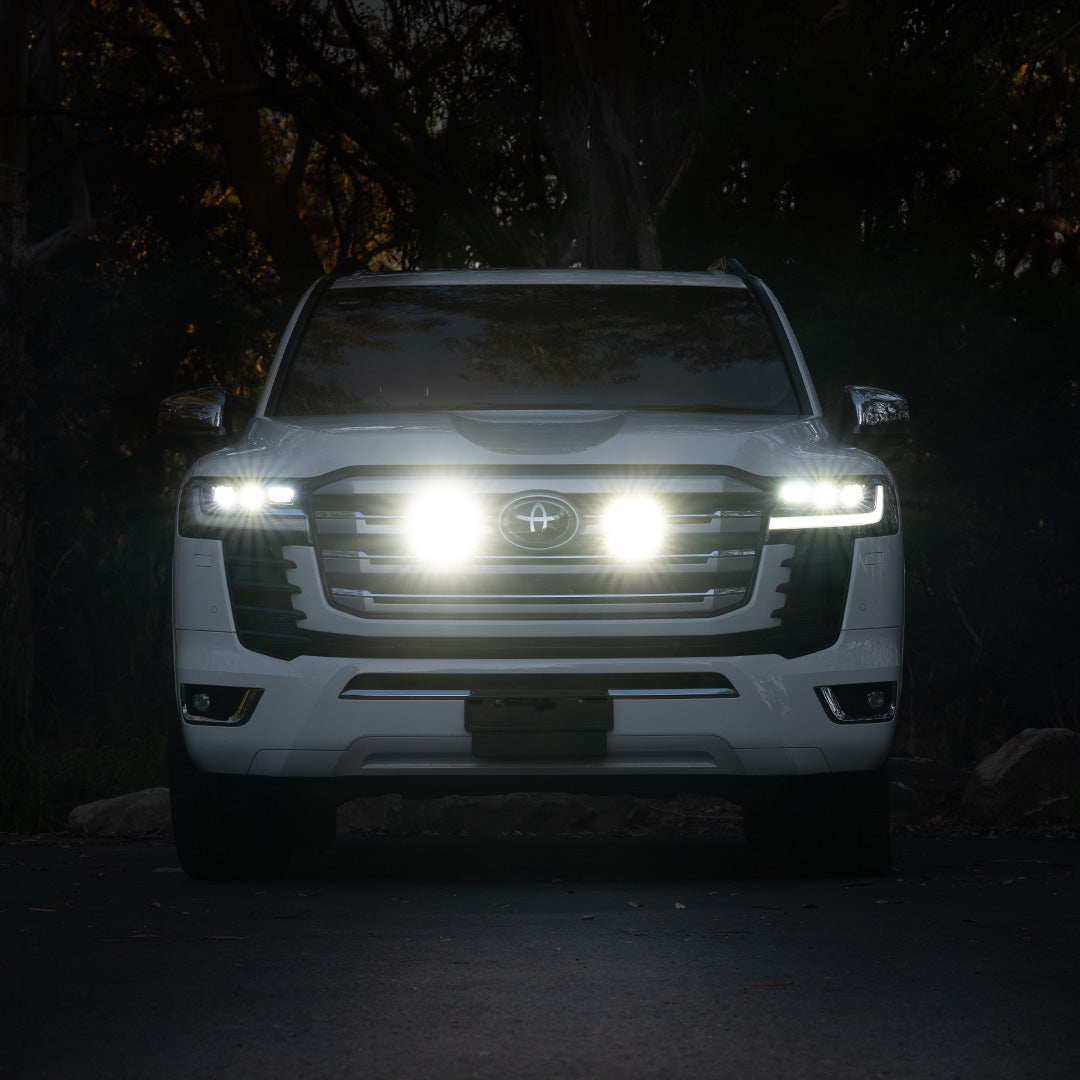 Toyota LandCruiser (LC300) Behind Grille Light Kit