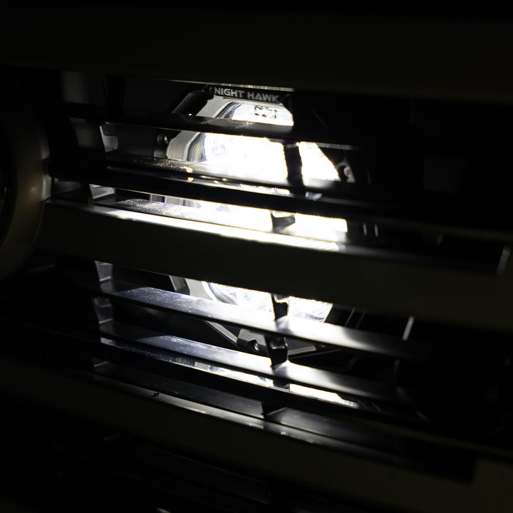 Toyota LandCruiser (LC300) Behind Grille Light Kit