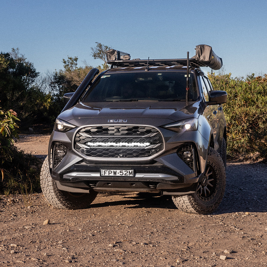 Isuzu MU-X (2024+) Behind Grille Light Kit